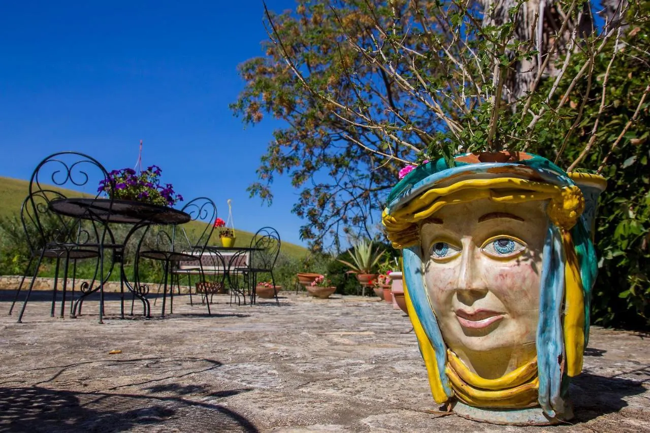 Agriturismo Tarantola Alcamo Bauernhof
