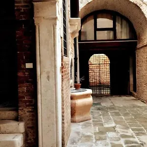 Miracoli Venice